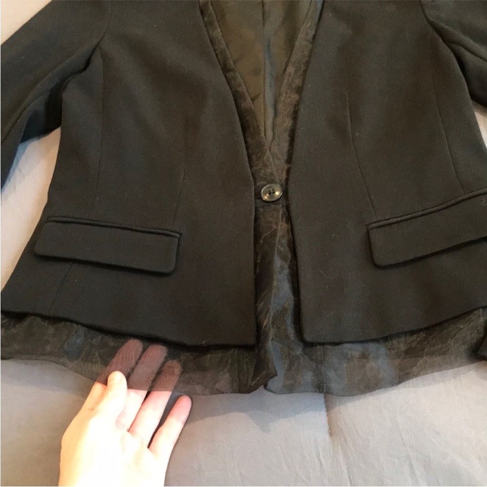 GAP Blazer with Sheer Edges - Picture 4 of 5